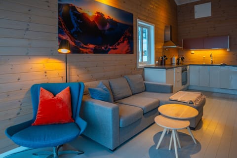 Cabin (Strømøybua #1) | Private kitchen | Dishwasher, cookware/dishes/utensils