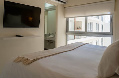 House | 2 bedrooms, high-speed internet