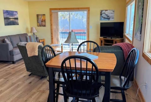 Condo, Multiple Beds, Kitchen (Bull Frog Bay #2) | Living area