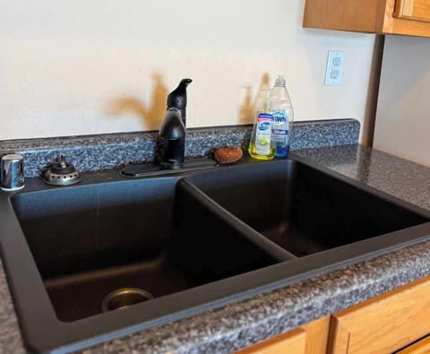 Condo, Multiple Beds, Kitchen (Bull Frog Bay #2) | Interior