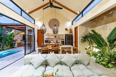 Deluxe Villa, 2 Bedrooms, Private Pool, Pool View | Living area | 32-inch Smart TV with digital channels