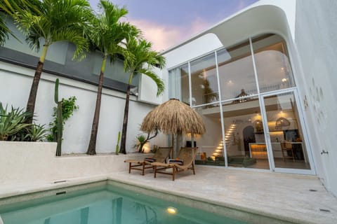 Basic Villa | Pool | Outdoor pool