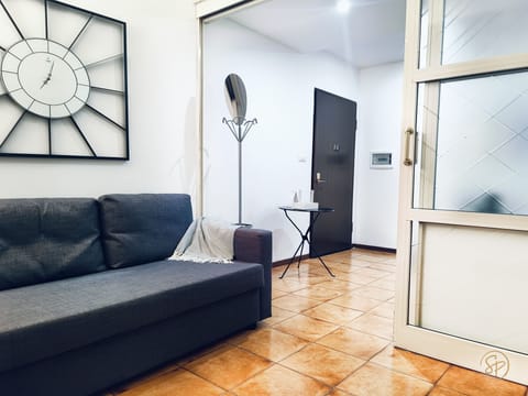 Deluxe Double Room | Laptop workspace, blackout drapes, soundproofing, iron/ironing board