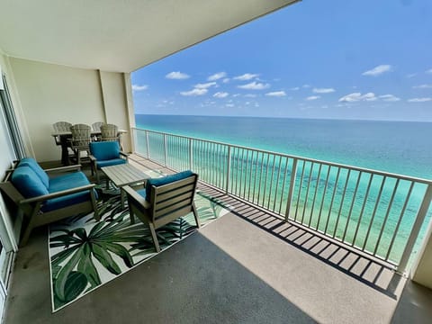 Condo, Multiple Beds (Ocean Reef 2203 - Emerald Shores Esca) | Property grounds