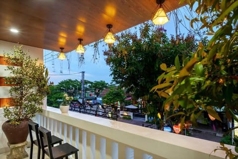 Deluxe Double Room, Balcony, City View | Terrace/patio