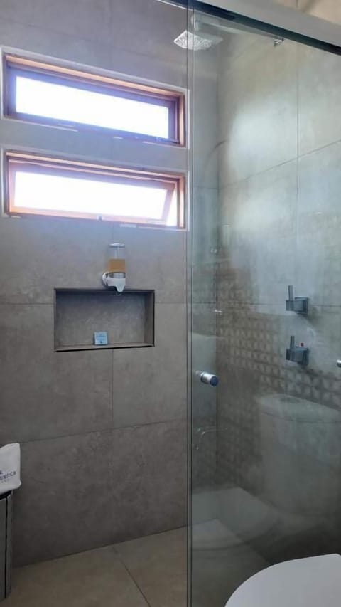 Standard Single Room | Bathroom | Shower, hair dryer, towels, soap