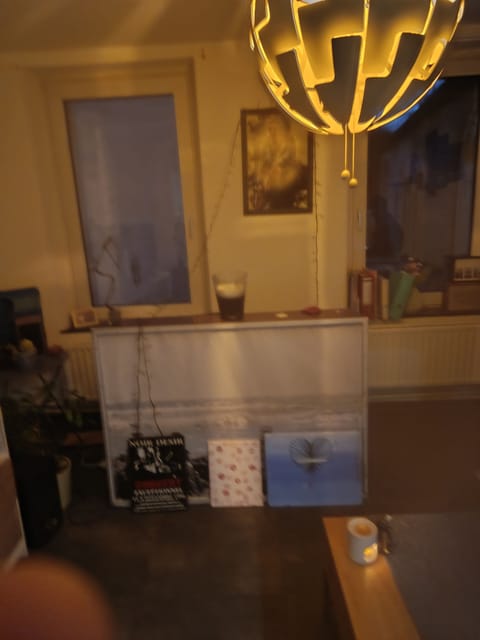 House, 4 Bedrooms, Smoking | Living room