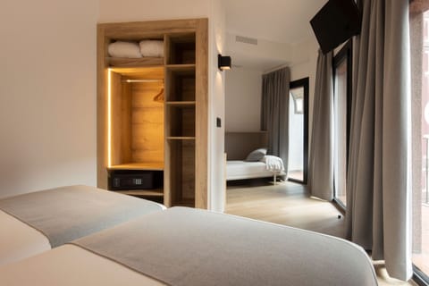 In-room safe, desk, laptop workspace, free cribs/infant beds