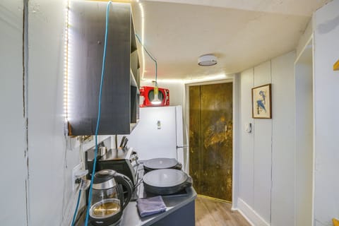 Apartment (0 Bedroom) | Interior