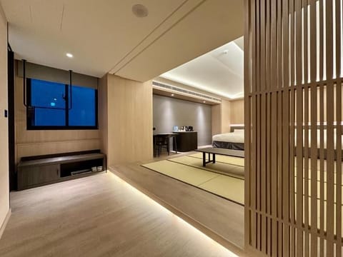 Family Quadruple Room, City View | Desk, laptop workspace, soundproofing, free WiFi