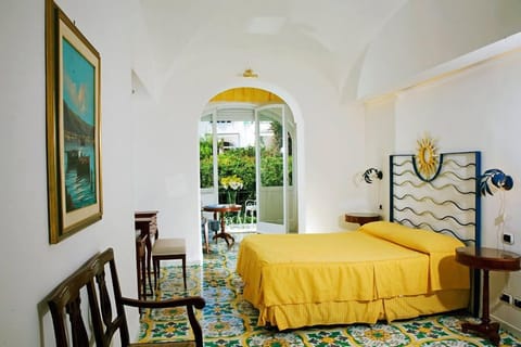 Minibar, in-room safe, desk, blackout drapes