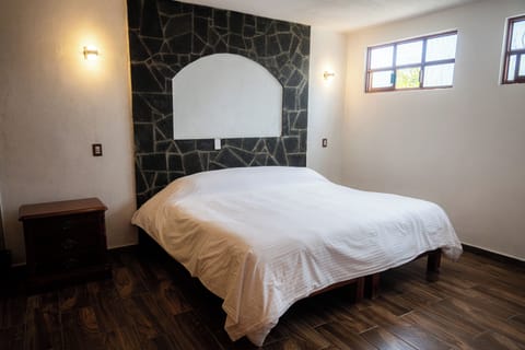 Classic Room | Free WiFi, bed sheets