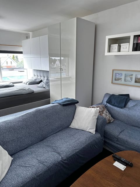 Apartment, Balcony | Living room