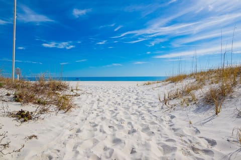 Condo, 3 Bedrooms | Beach