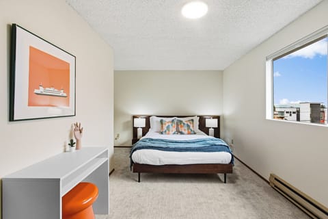 Comfort Double Room | Desk, laptop workspace, iron/ironing board, free WiFi