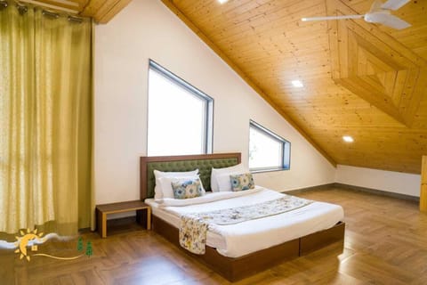 Family Room | Free WiFi