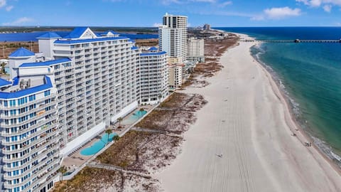 Condo, 1 King Bed with Sofa bed (Lighthouse 1416) | Beach | On the beach