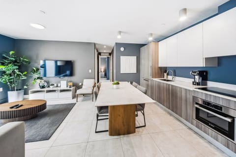 Apartment, 2 Bedrooms | Living area