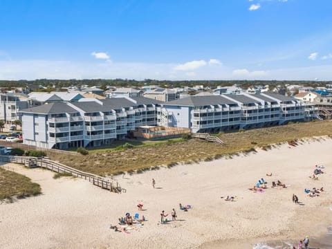 Condo (1 Bedroom) | Property amenity