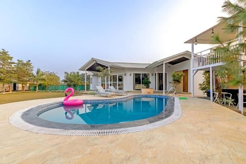 Luxury Villa | Pool | Outdoor pool