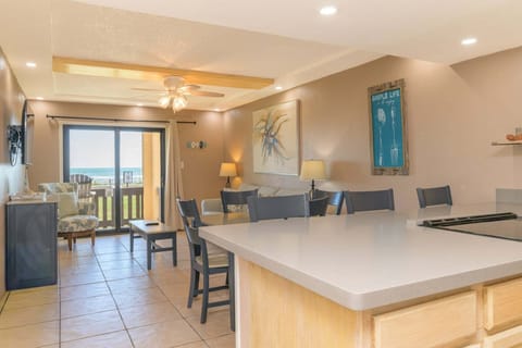 Condo, 1 Bedroom | Interior
