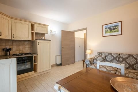 Classic Apartment, 1 Bedroom | Interior