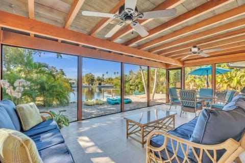 House, 2 Bedrooms | Outdoor dining
