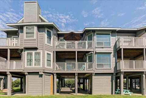 Townhome, Multiple Beds, Balcony (Shipwrecked Getaway) | Exterior