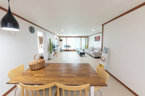 Family Bungalow, Kitchen, Garden View | Living area | 45-inch Smart TV with cable channels