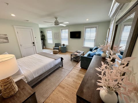 Apartment, 1 Bedroom | 1 bedroom, free WiFi