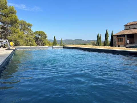 Seasonal outdoor pool, pool umbrellas, sun loungers