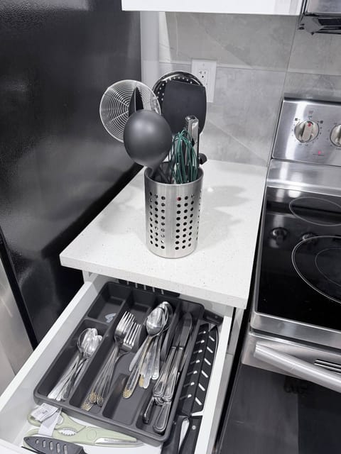 House, 1 Bedroom, Patio | Private kitchen