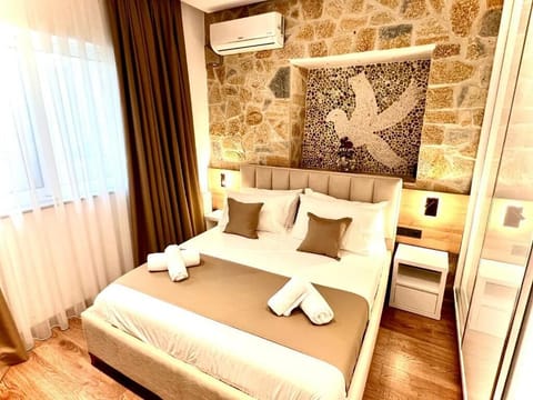 Family Suite, Balcony | In-room safe, soundproofing, free WiFi