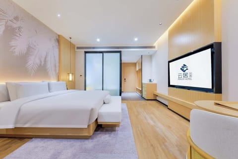 Luxury Double Room | Blackout drapes, soundproofing, iron/ironing board (on request)