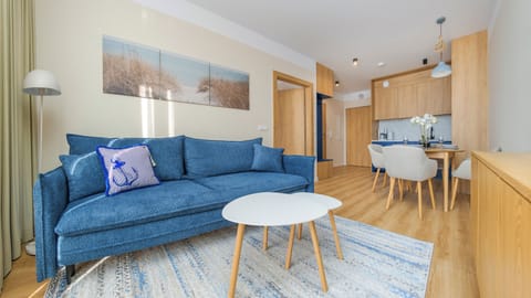 Apartment (207 A) | Living area | Flat-screen TV