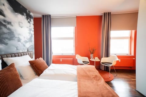 In-room safe, laptop workspace, blackout drapes, soundproofing