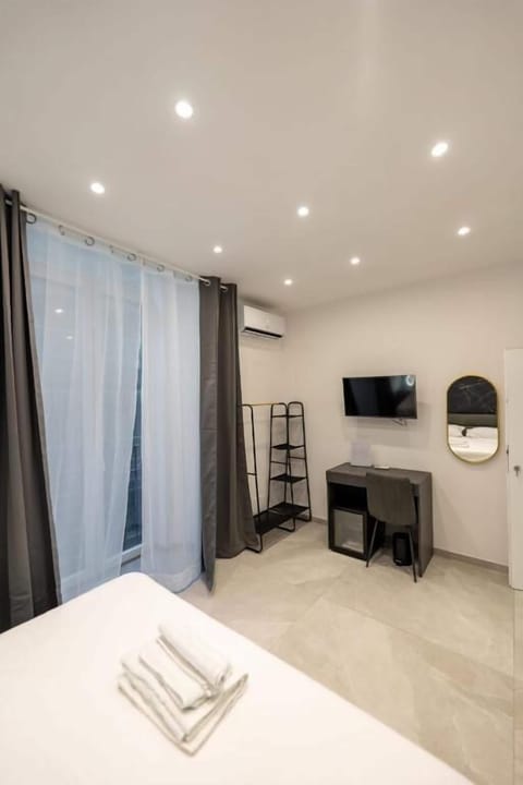 Deluxe Double Room, Balcony, City View | In-room safe, soundproofing, free WiFi