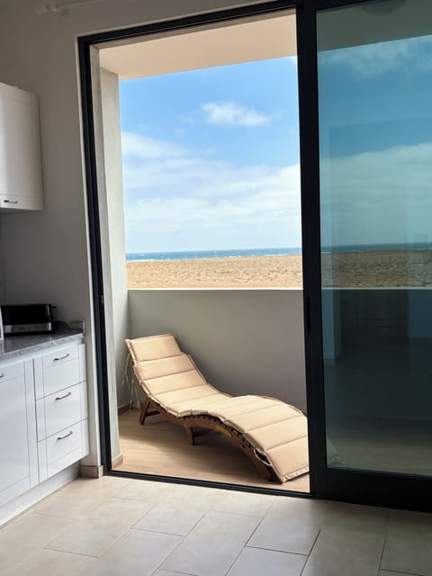 Apartment, 3 Bedrooms, Balcony, City View | Interior