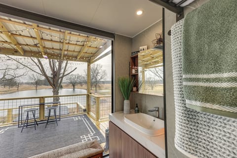 House (1 Bedroom) | Interior