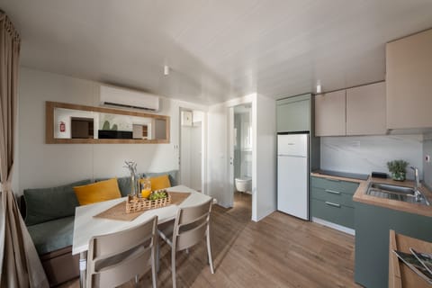 Sylva Holiday Home 6 with pool | Private kitchen | Fridge, microwave, highchair