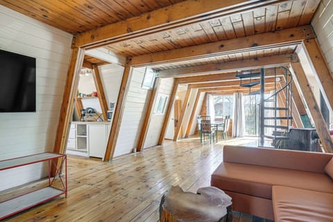 House (1 Bedroom) | Interior