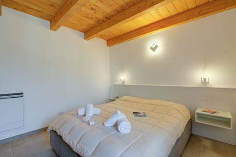 Family Apartment, Multiple Bedrooms (Residenza Lugana - apt 4) | 1 bedroom, free WiFi, bed sheets