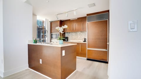 Grand Suite, Balcony, Ocean View | Private kitchen | Full-size fridge, microwave, oven, stovetop