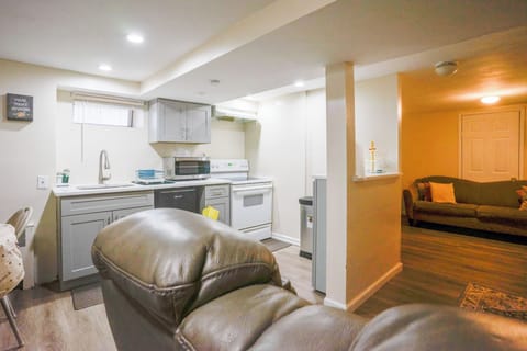 Apartment (1 Bedroom) | Interior