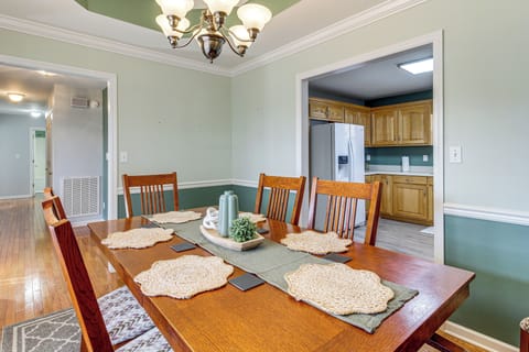 House (3 Bedrooms) | Interior