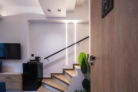 Suite, 2 Bathrooms, Sea View | Living area | 42-inch Smart TV with cable channels, computer, streaming services