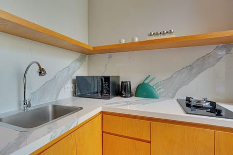 Villa, Pool View | Private kitchen | Electric kettle, dining tables