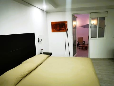 Room, 1 King Bed | Free WiFi, wheelchair access