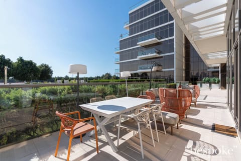 Deluxe Apartment, 2 Bedrooms, Partial Sea View | Outdoor dining