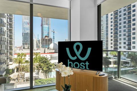 Apartment, City View | Living area